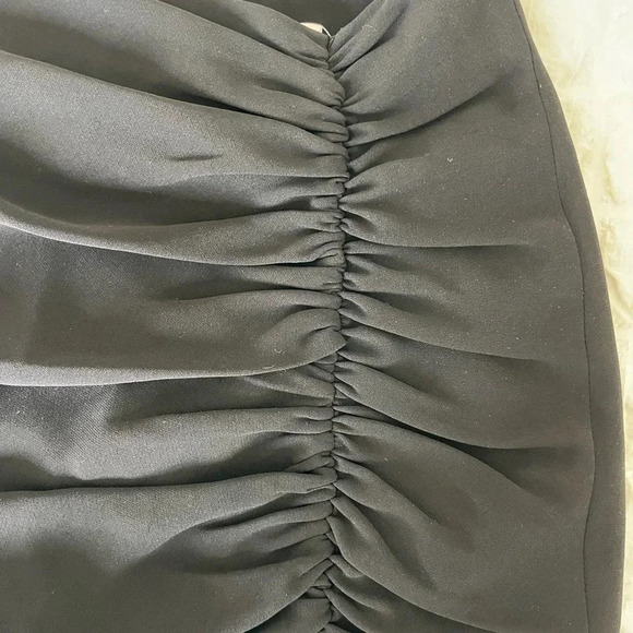Cinq a Sept black Sam ruffle skirt - Picture 5 of 9